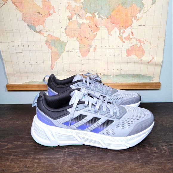 BRAND NEW Adidas Questar Silver/Carbon/Purple Running Sneaker Mens Size 11 - Picture 3 of 5